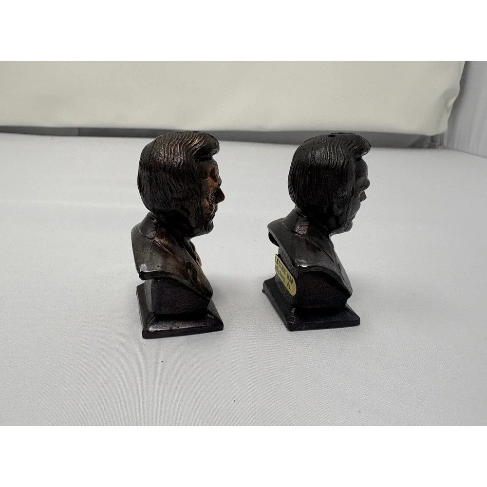 Vintage Abraham Lincoln  Bronze Salt & Pepper Shakers Retro President History